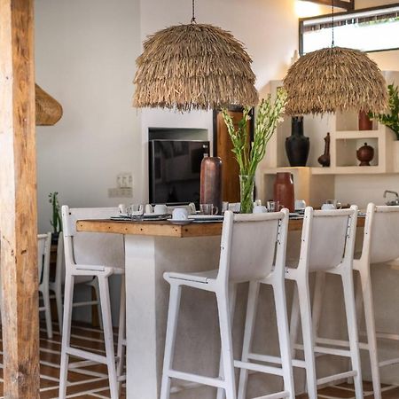Villa Yogi Surf 3 Canggu Bagian luar foto