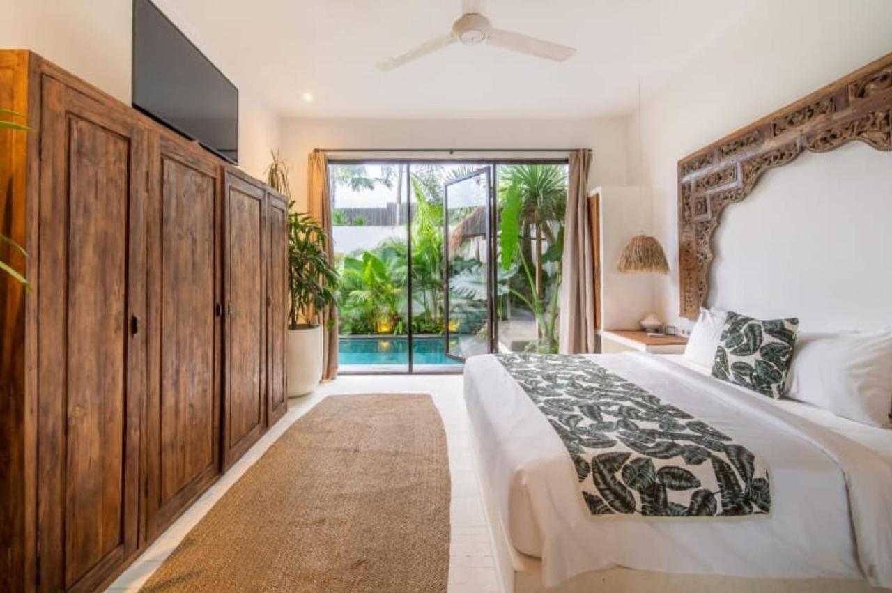 Villa Yogi Surf 3 Canggu Bagian luar foto